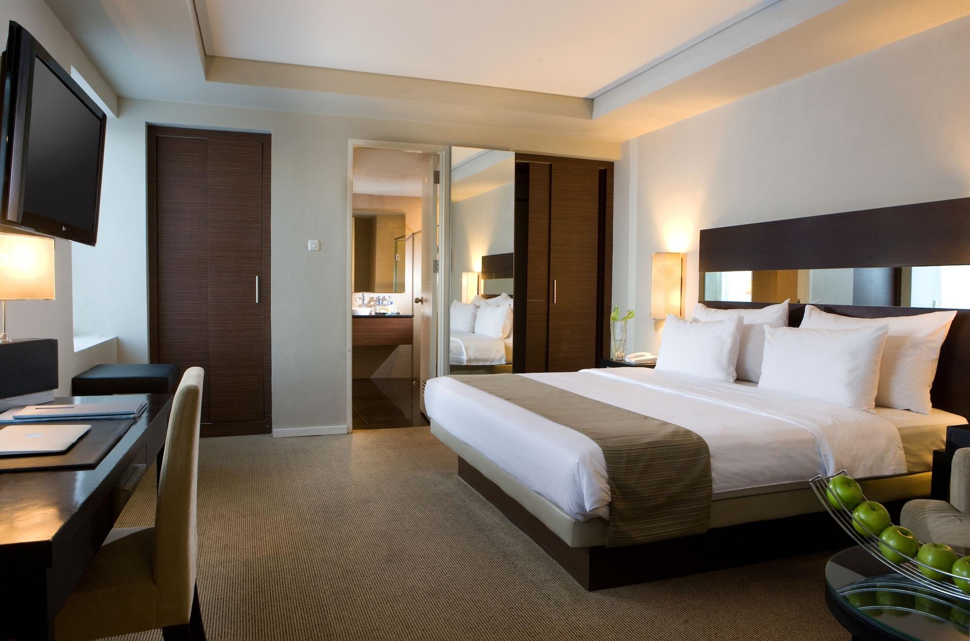 Hotel Santika Makassar Eksteriør bilde
