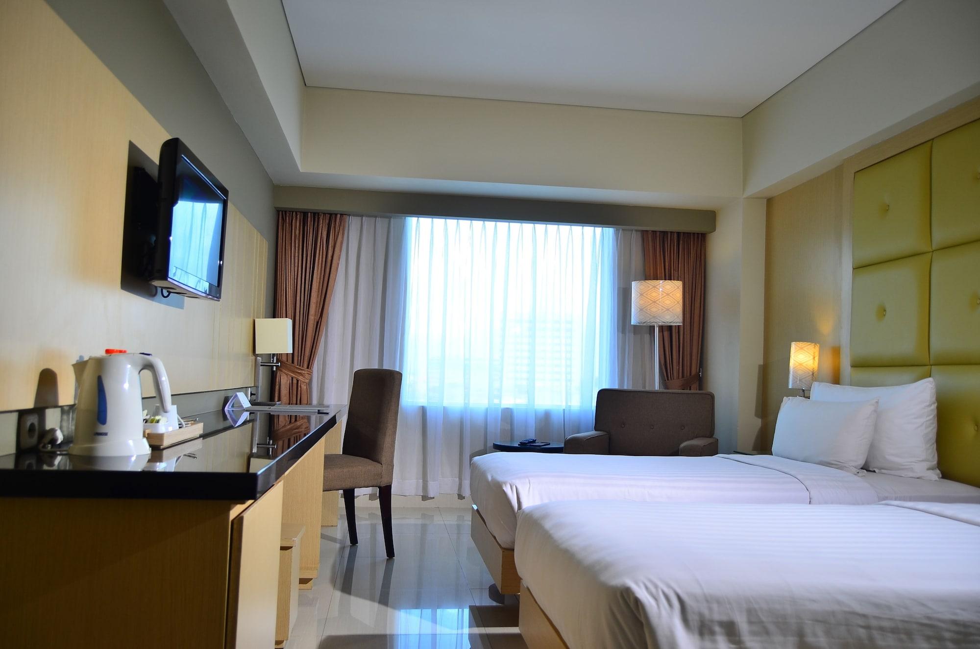 Hotel Santika Makassar Eksteriør bilde